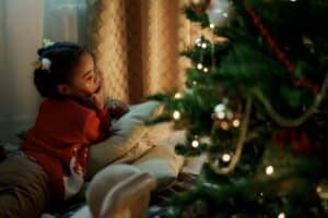 10 Ways to Make the Holidays Easier On Your Kids After Divorce